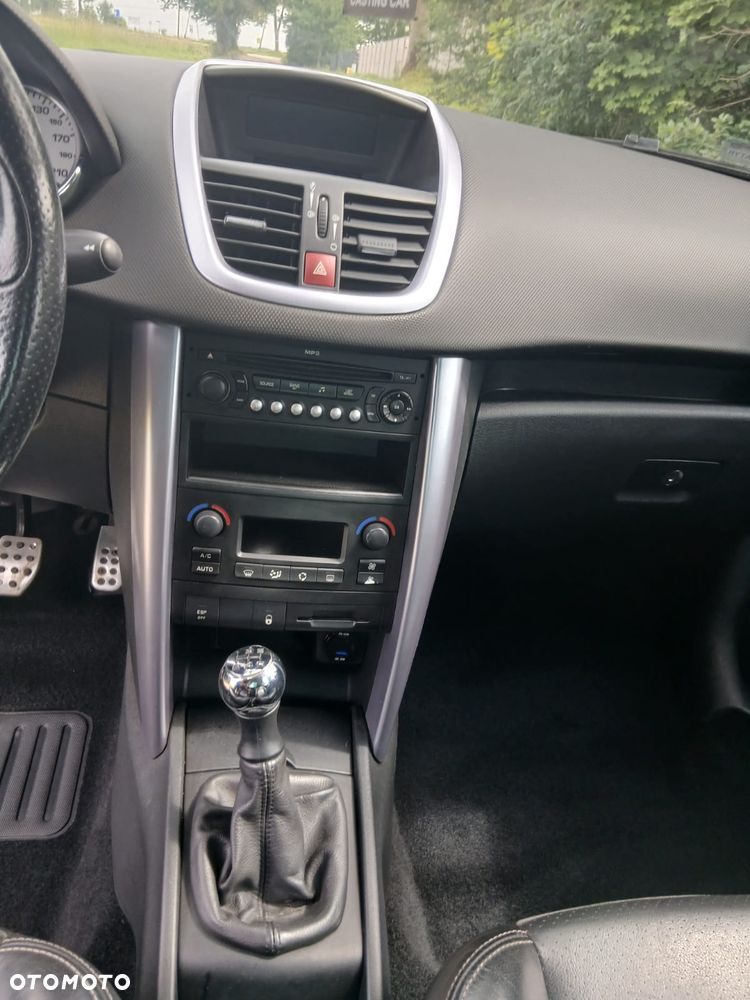 Peugeot 207 1.6 HDi 16V Speed - 17
