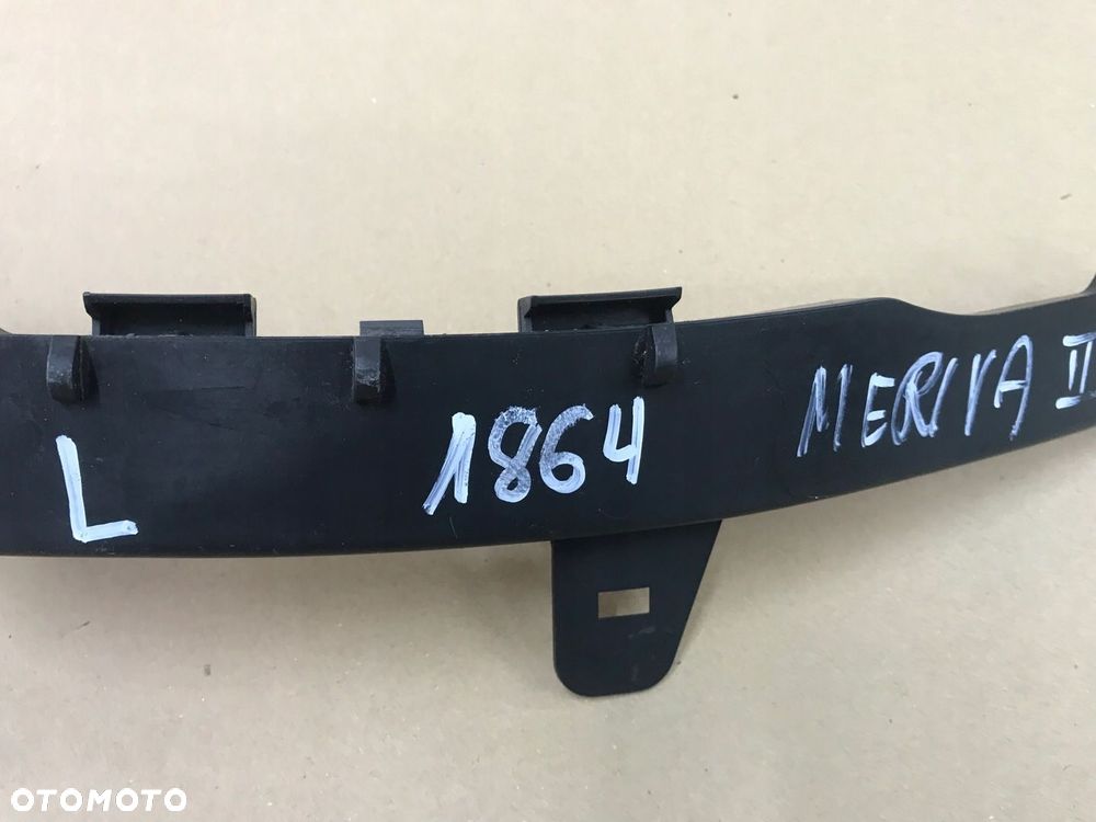 OPEL MERIVA B ŚLIZG WSPORNIK POD LAMPĘ PRAWY LUB LEWY GM - 5