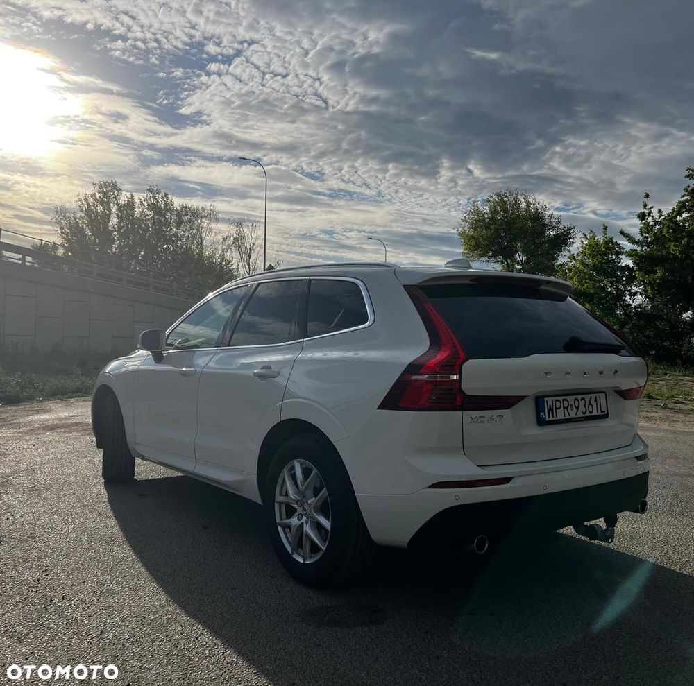 Volvo XC 60 D4 Momentum - 5