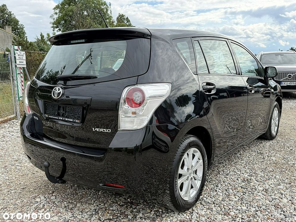 Toyota Verso - 4