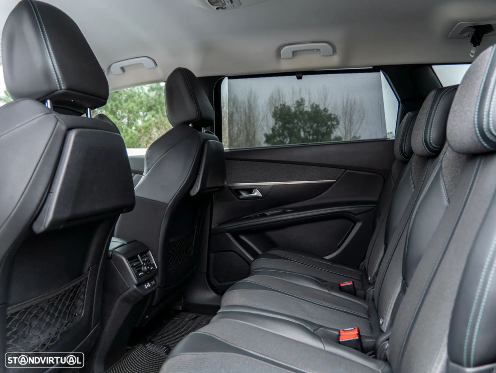 Peugeot 5008 1.5 BlueHDi Allure EAT8 - 22