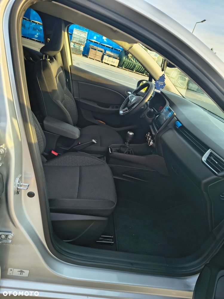 Renault Clio 1.0 TCe Techno - 21