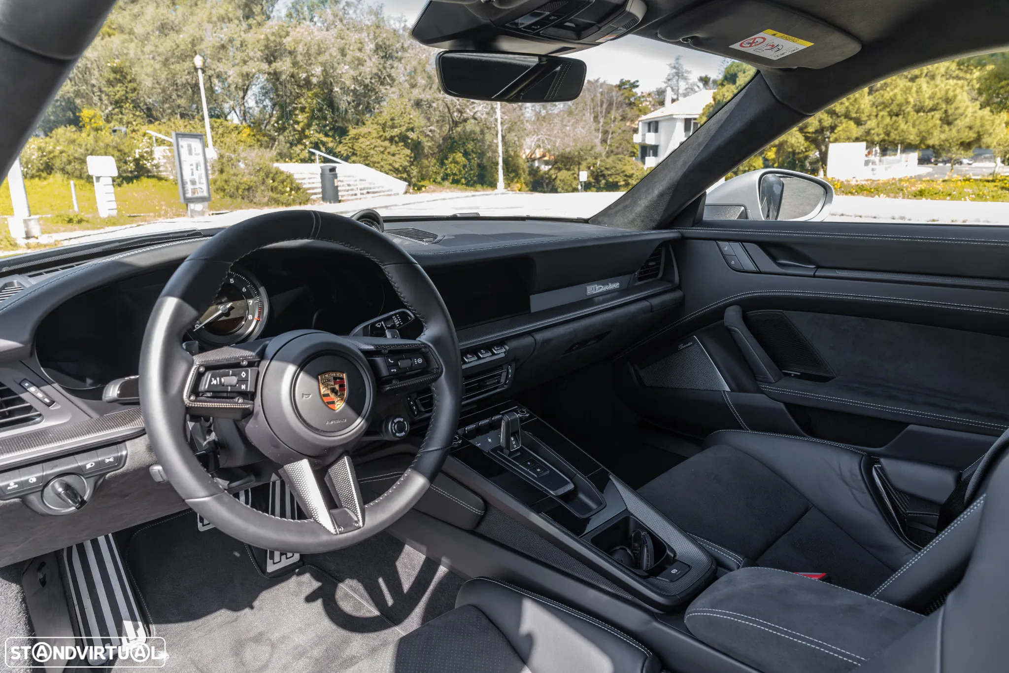 Porsche 911 (992) Dakar - 19
