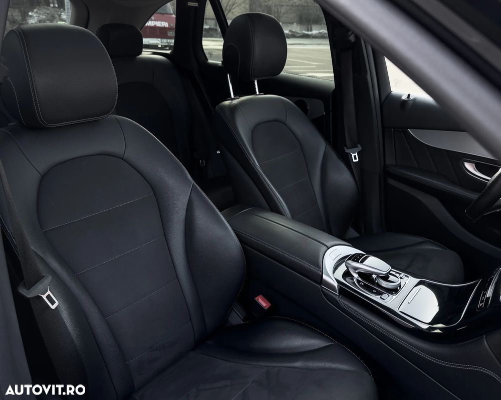 Mercedes-Benz GLC - 11