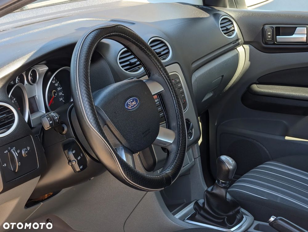 Ford Focus 1.6 Silver X - 23