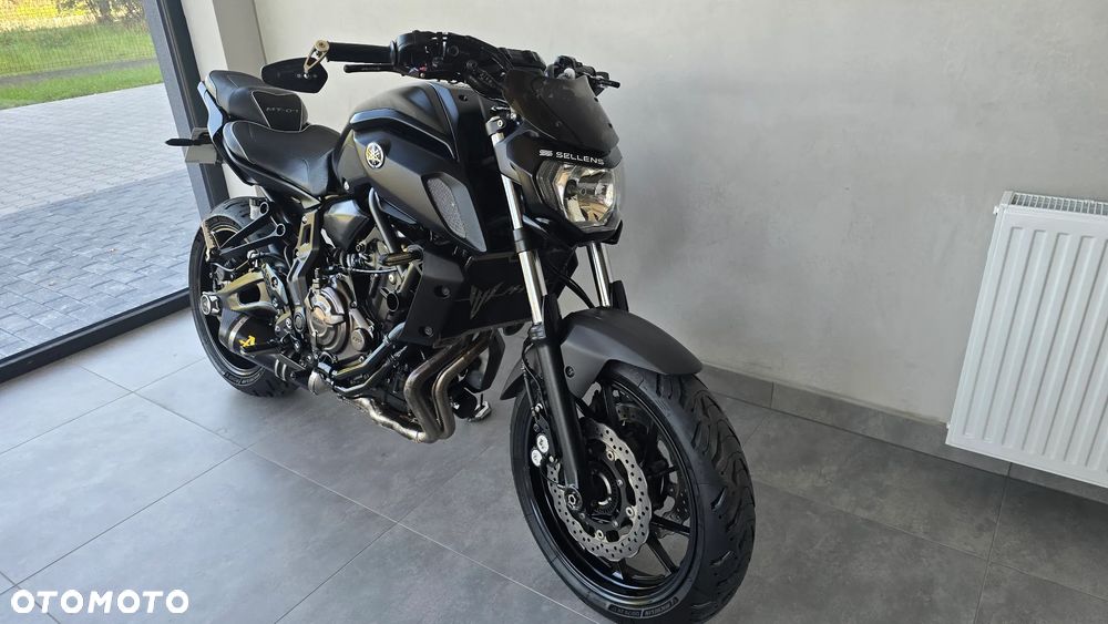 Yamaha MT - 38