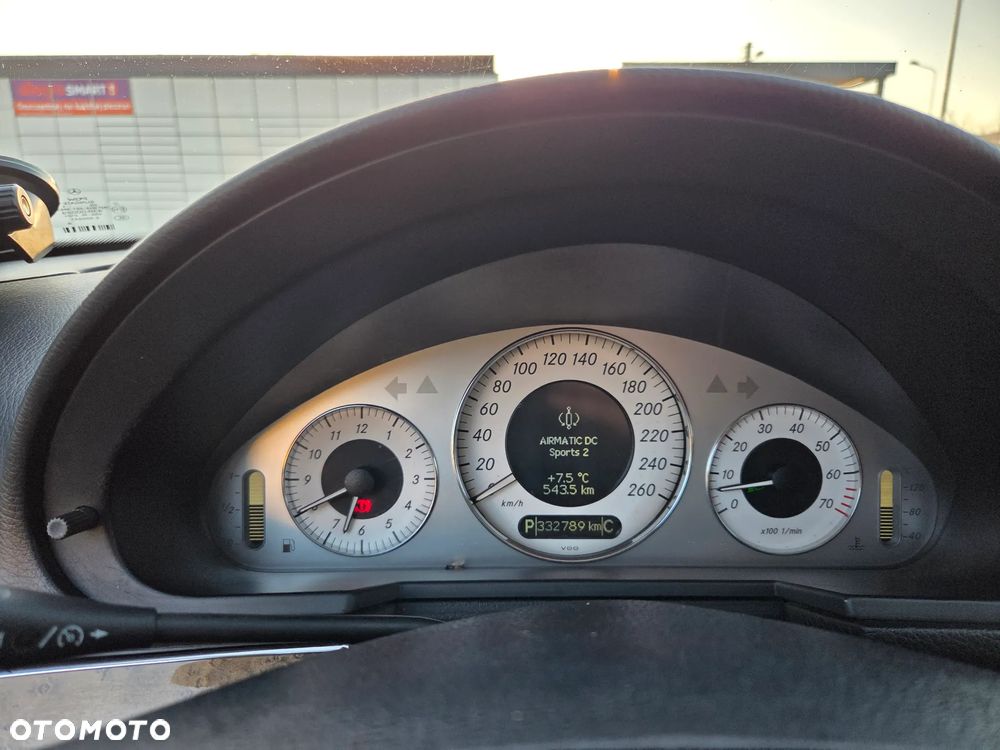 Mercedes-Benz Klasa E 350 T Avantgarde - 34