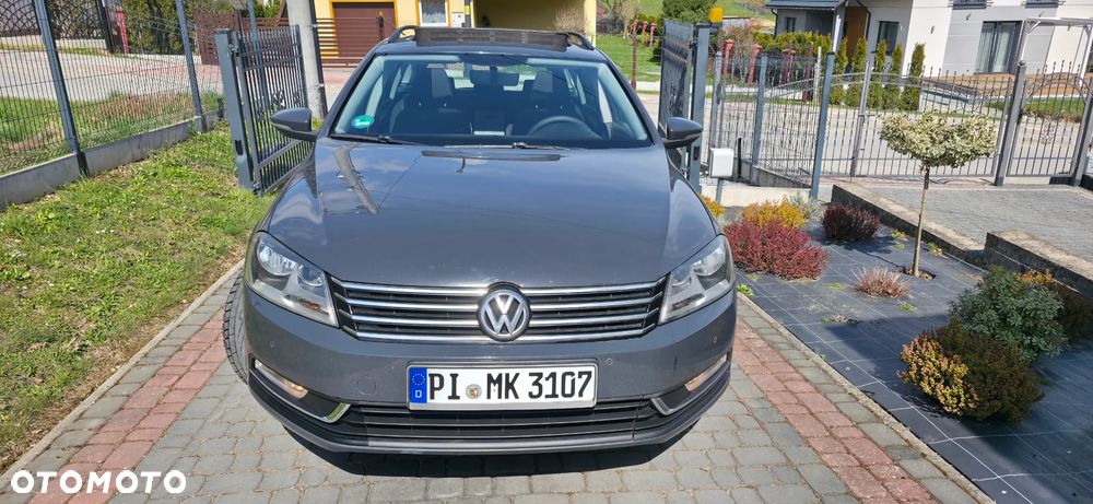 Volkswagen Passat - 3