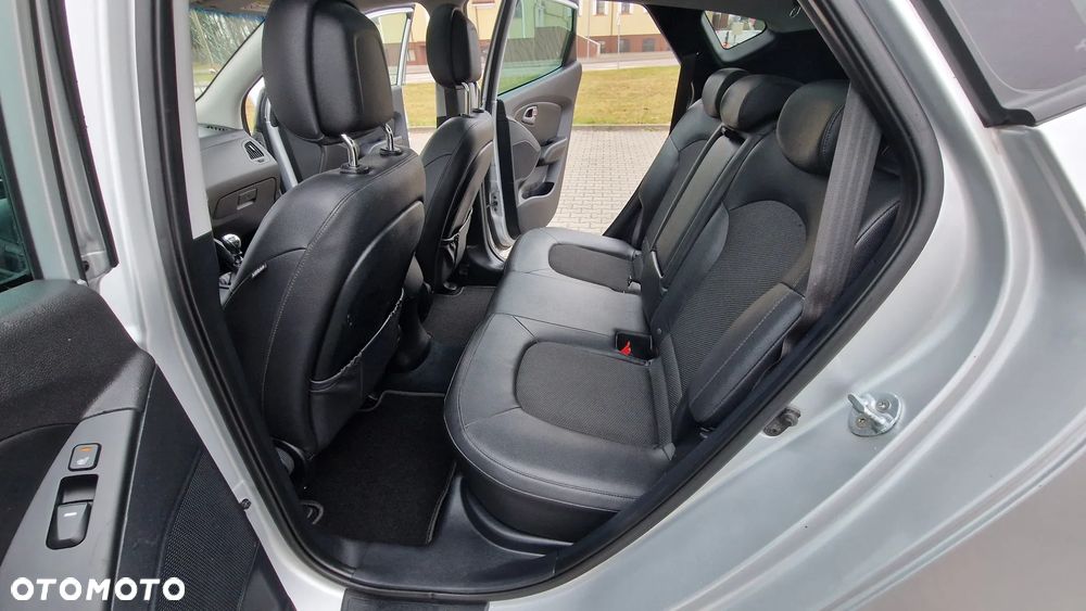 Hyundai ix35 1.7 CRDi Premium 2WD - 10