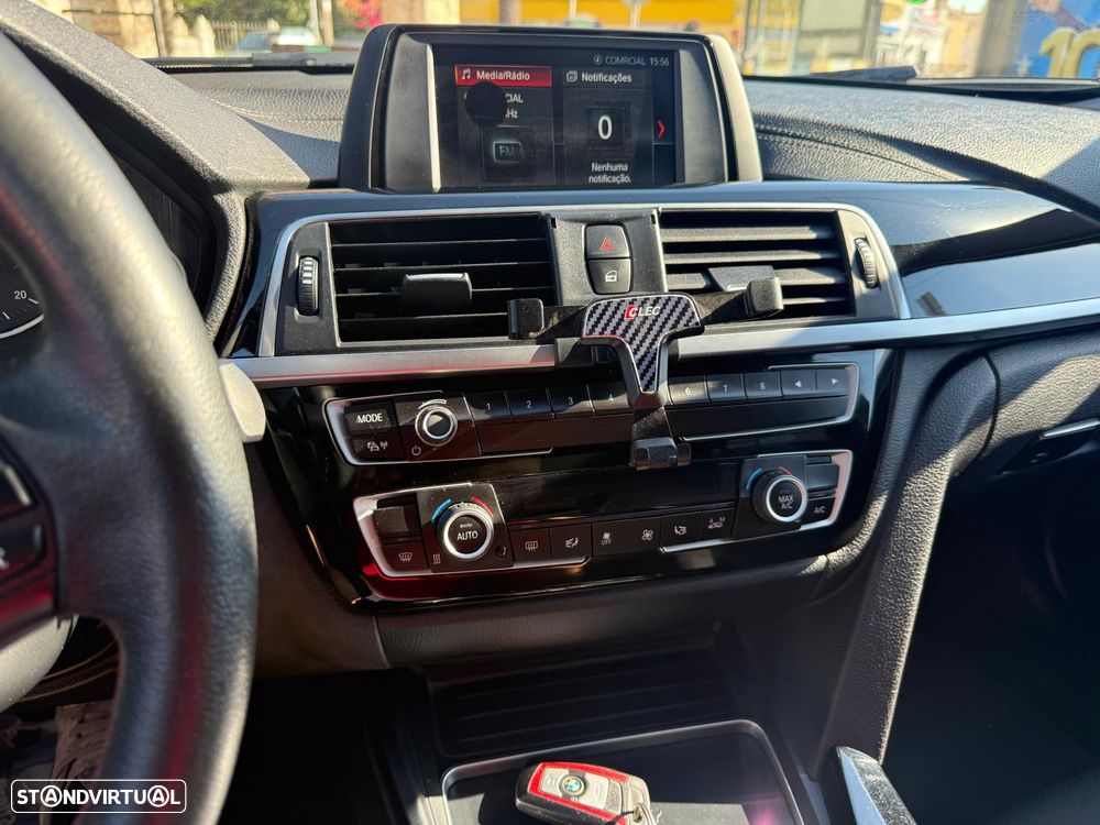 BMW 320 d Line Sport Auto - 4