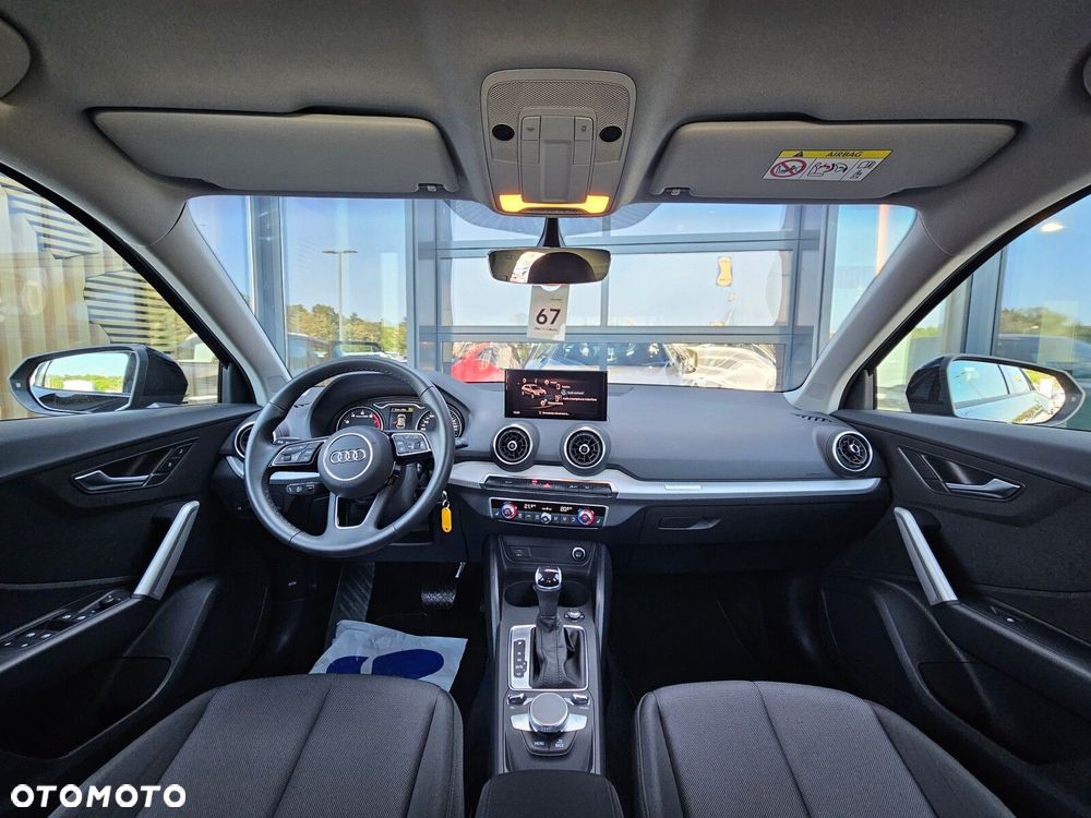 Audi Q2 - 24