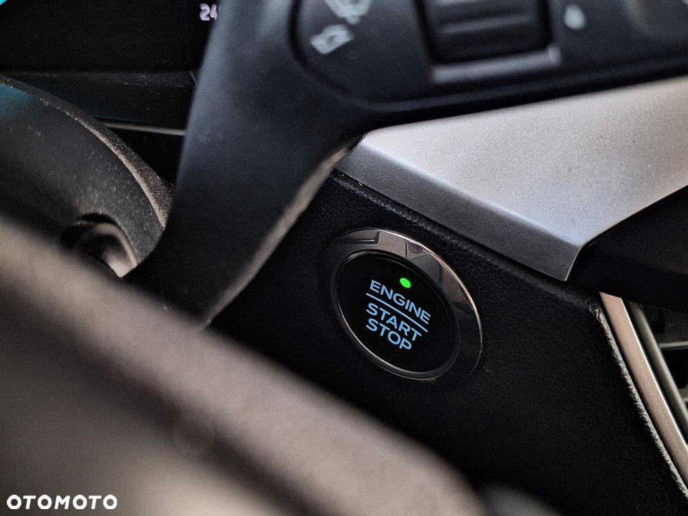 Ford Focus 1.0 EcoBoost Trend Edition - 37
