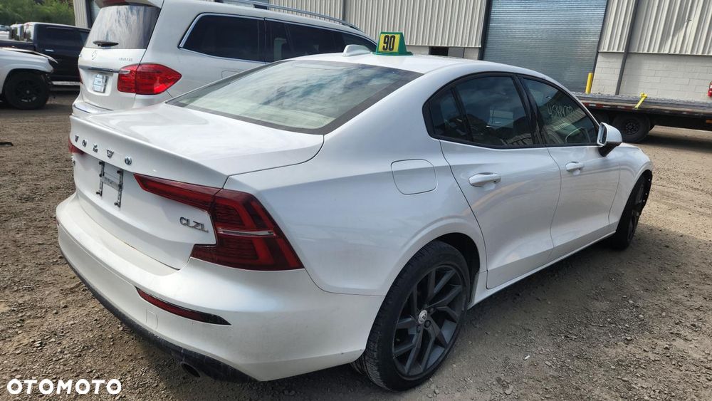 Volvo S60 - 11