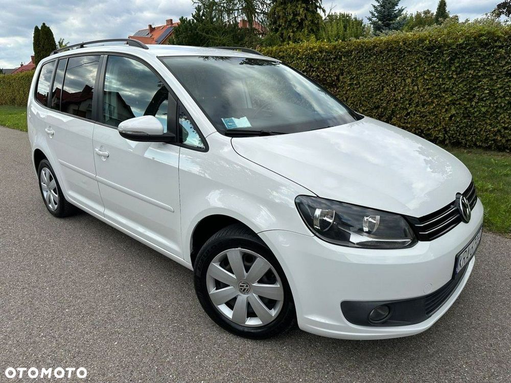 Volkswagen Touran - 1