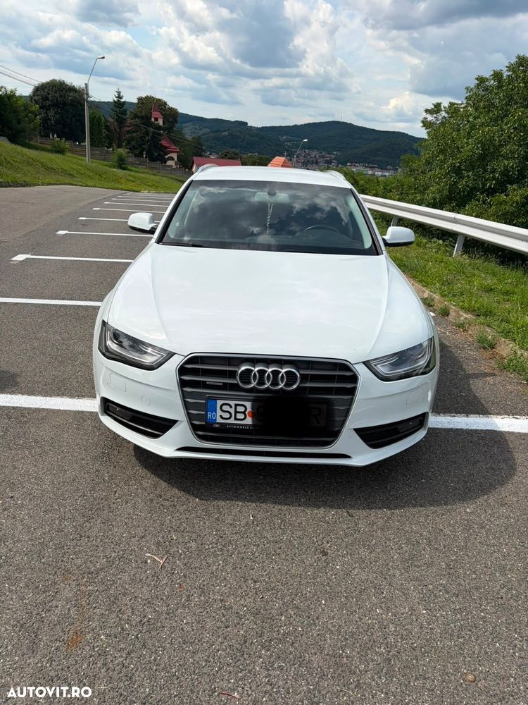 Audi A4 Avant 2.0 TDI quattro Stronic - 1