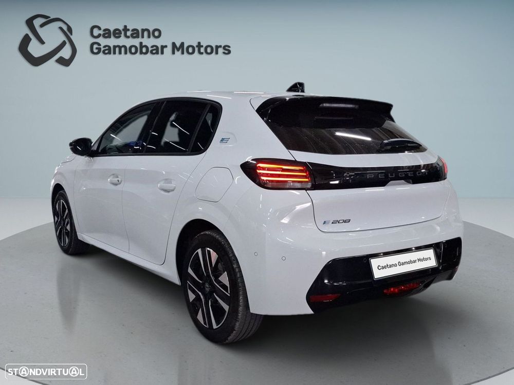 Peugeot e-208 50 kWh Allure - 6