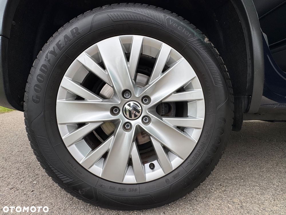 Volkswagen Tiguan 2.0 TDI DPF 4Motion BlueMotion Technology DSG Life - 39