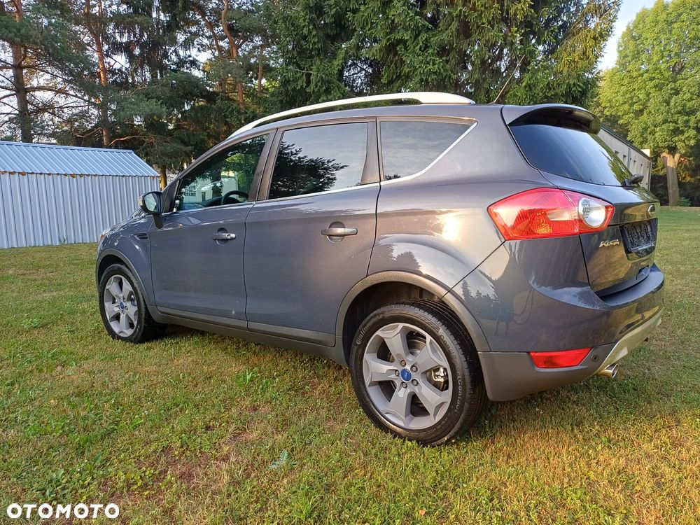 Ford Kuga 2.0 TDCi 4x4 Titanium - 11