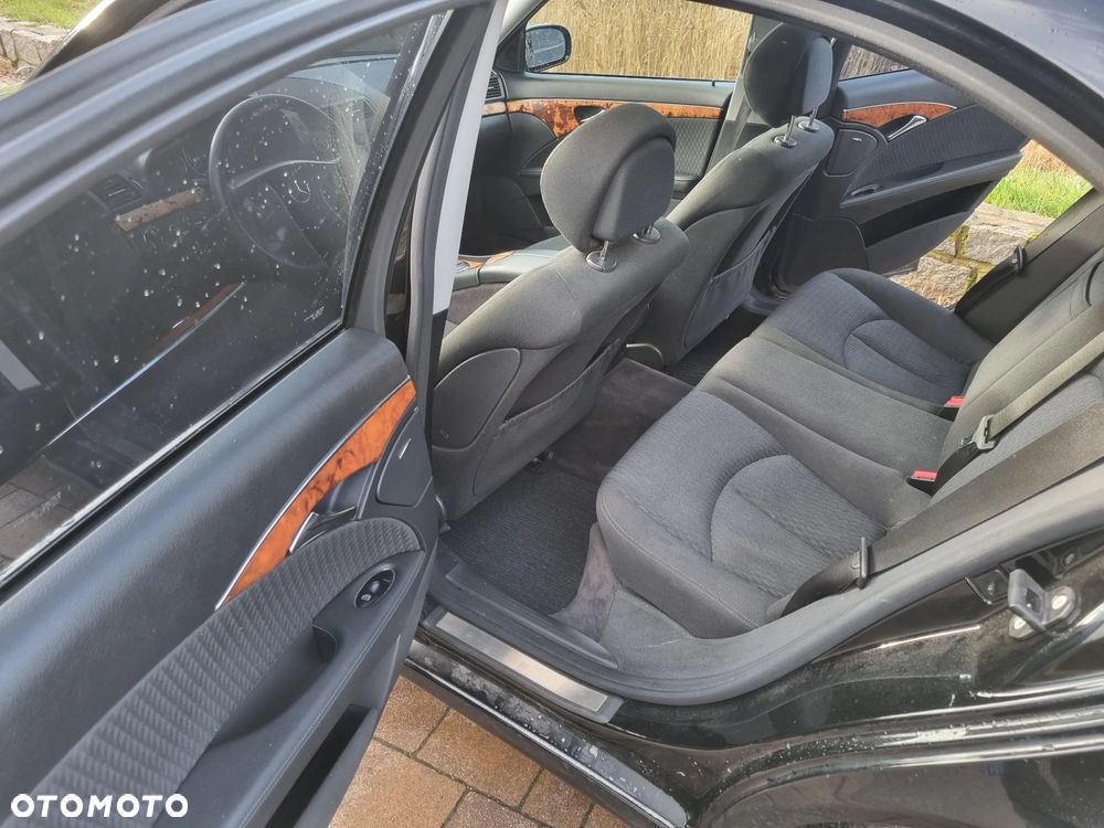 Mercedes-Benz Klasa E - 15