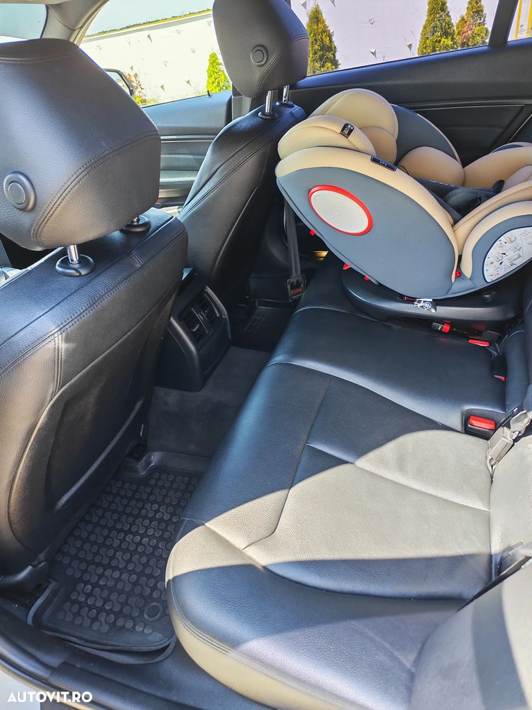 BMW Seria 3 320d Efficient Dynamic Edition Aut. - 10