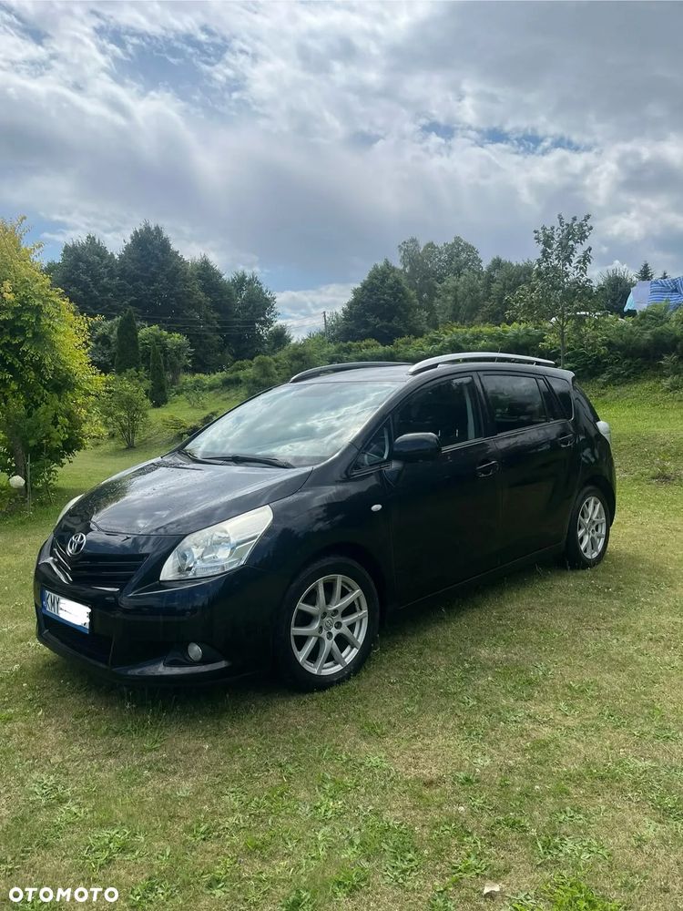 Toyota Verso 1.8 Travel - 1