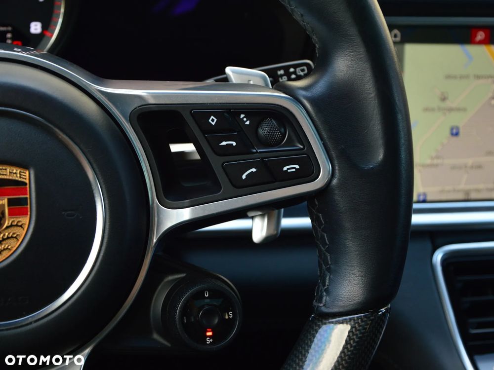 Porsche Panamera Turbo - 31