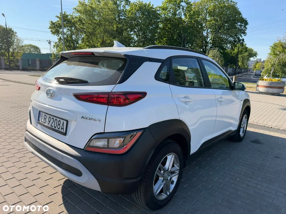 Hyundai Kona - 4