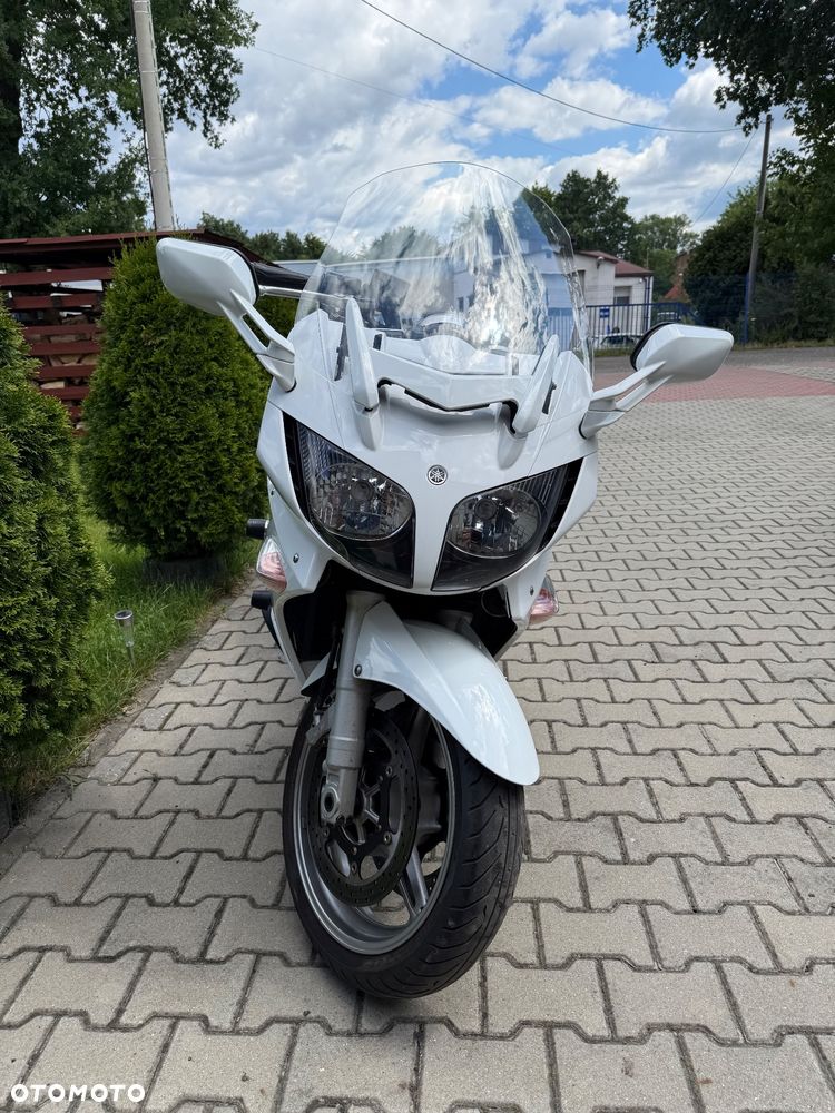 Yamaha FJR - 3