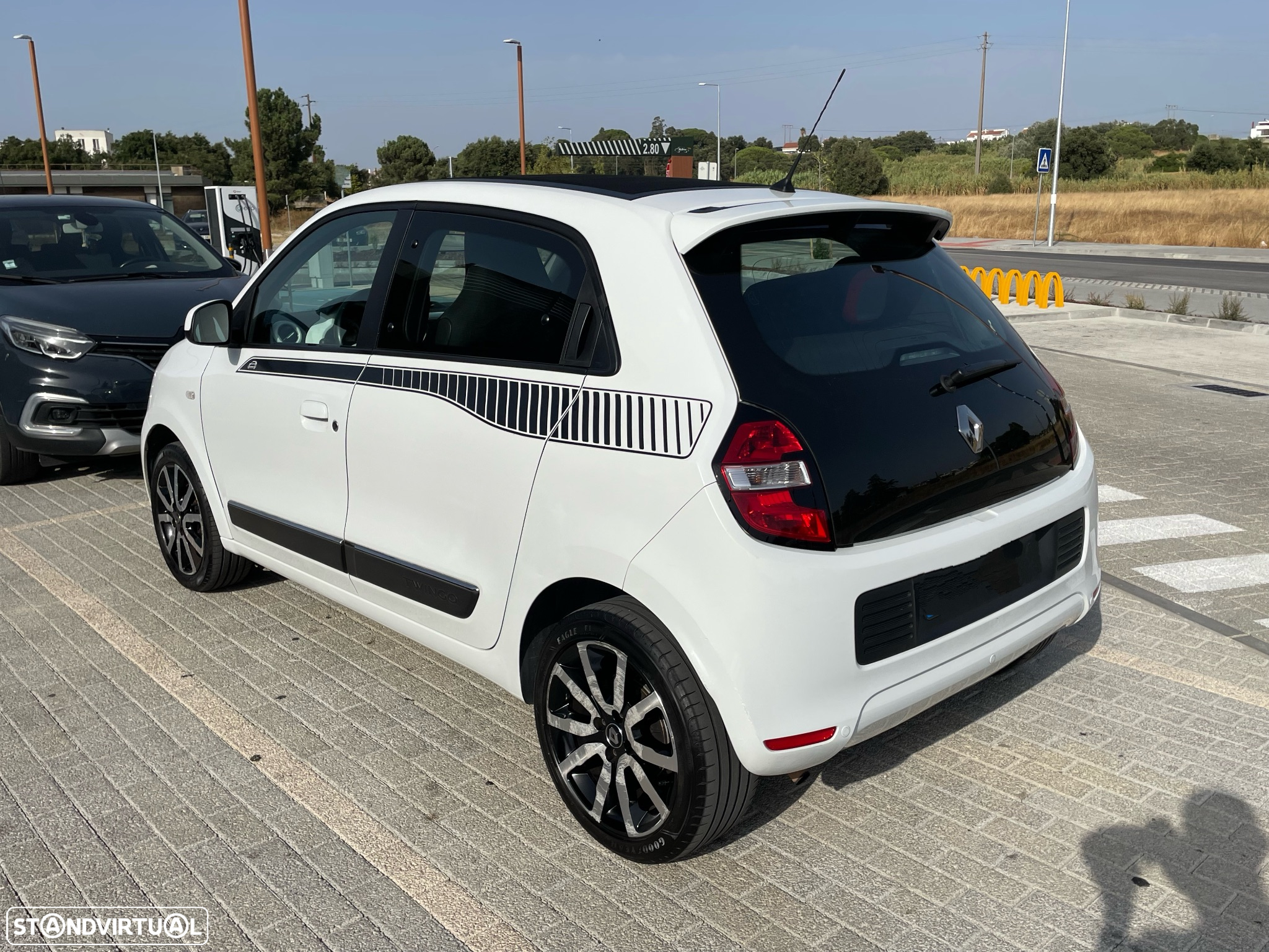 Renault Twingo 1.0 SCe Luxe - 5