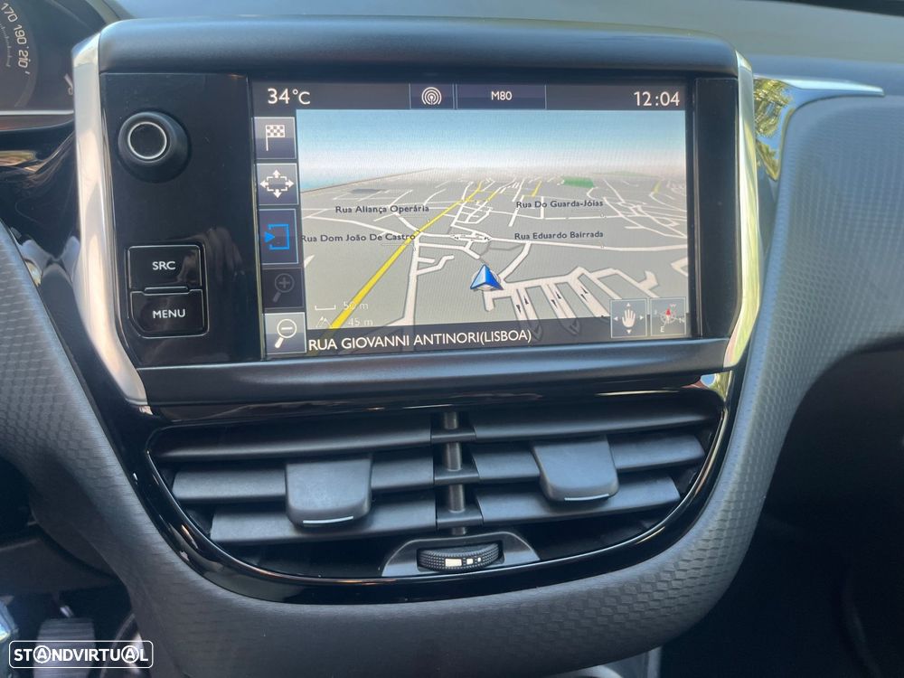 Peugeot 2008 1.2 PureTech Style - 21