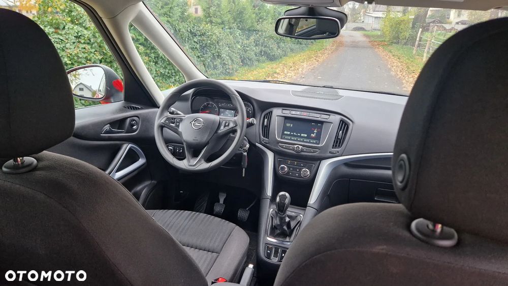 Opel Zafira 1.4 Turbo Edition - 24