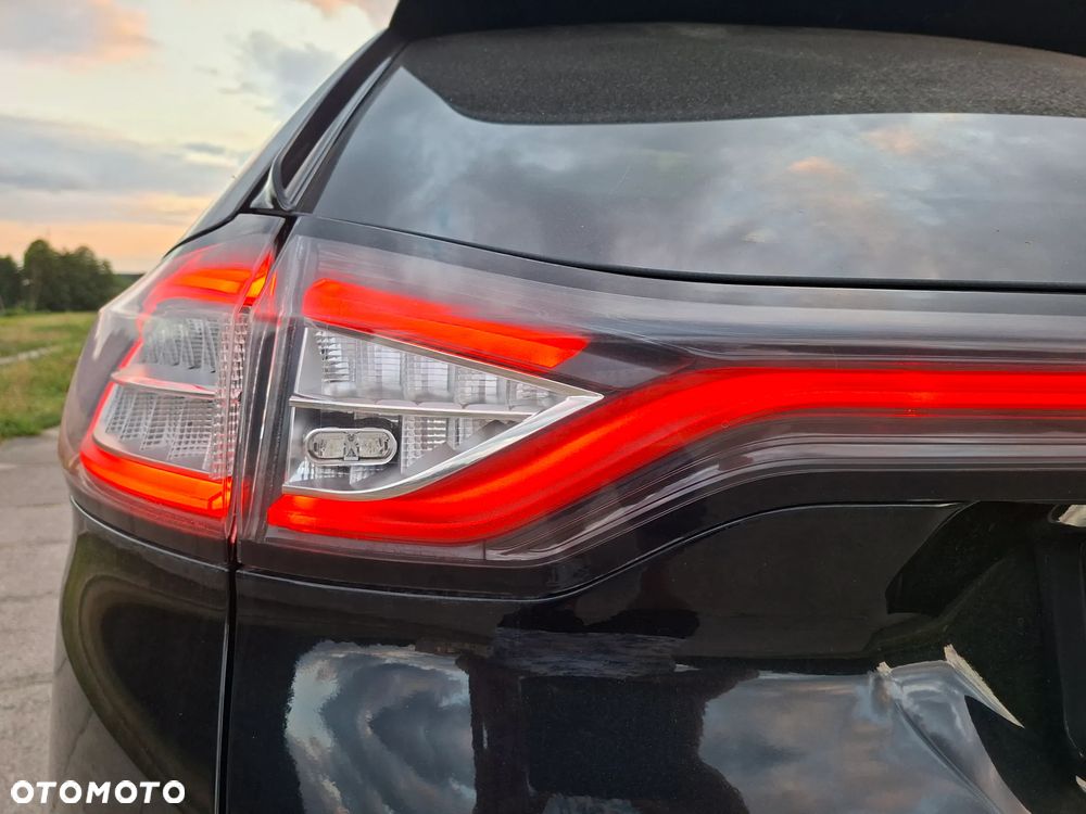Ford Edge 2.0 TDCi Twin-Turbo 4WD Titanium - 12