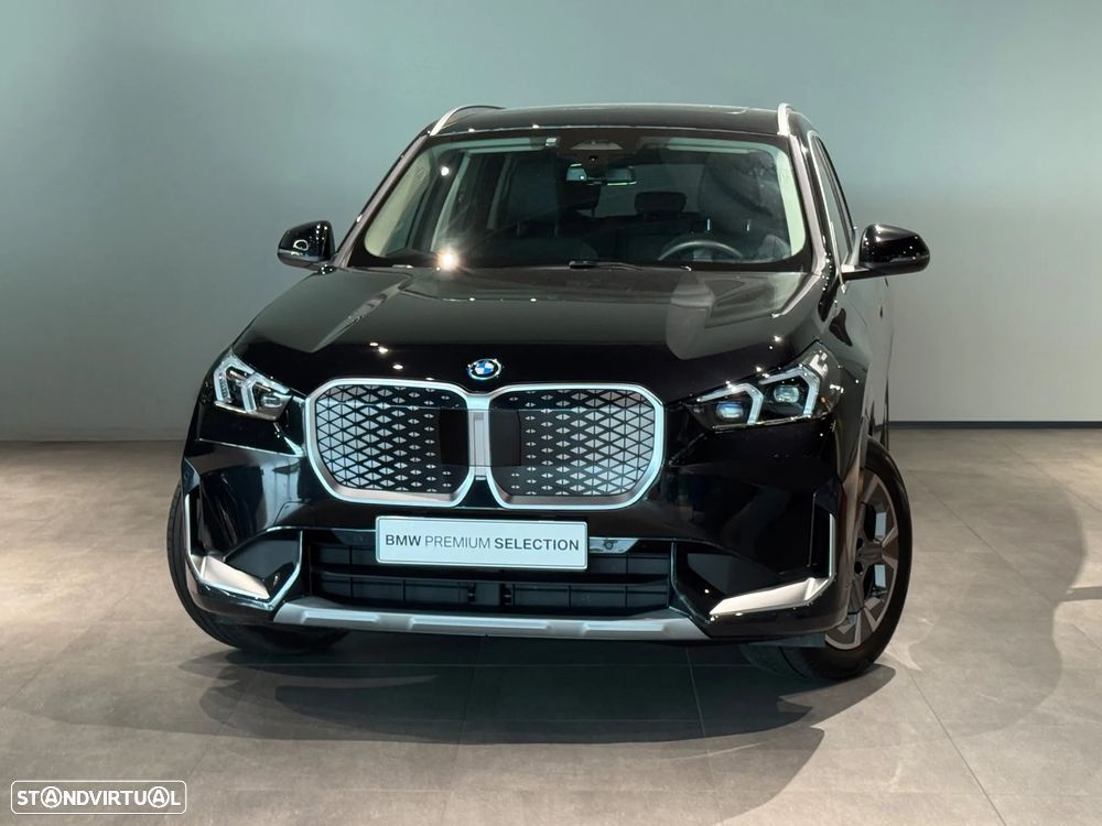 BMW iX1 eDrive20 xLine - 1