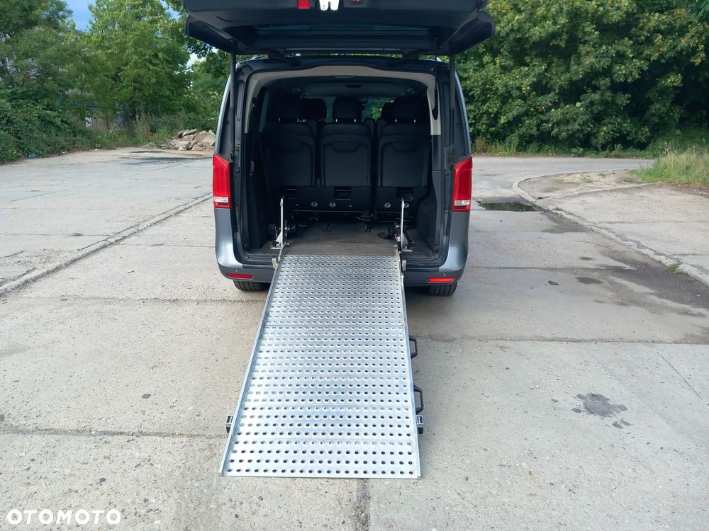 Mercedes-Benz Klasa V 250 (BlueTEC) d extralang 7G-TRONIC Avantgarde Edition - 10