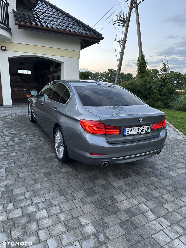 BMW Seria 5 520d xDrive Luxury Line - 17