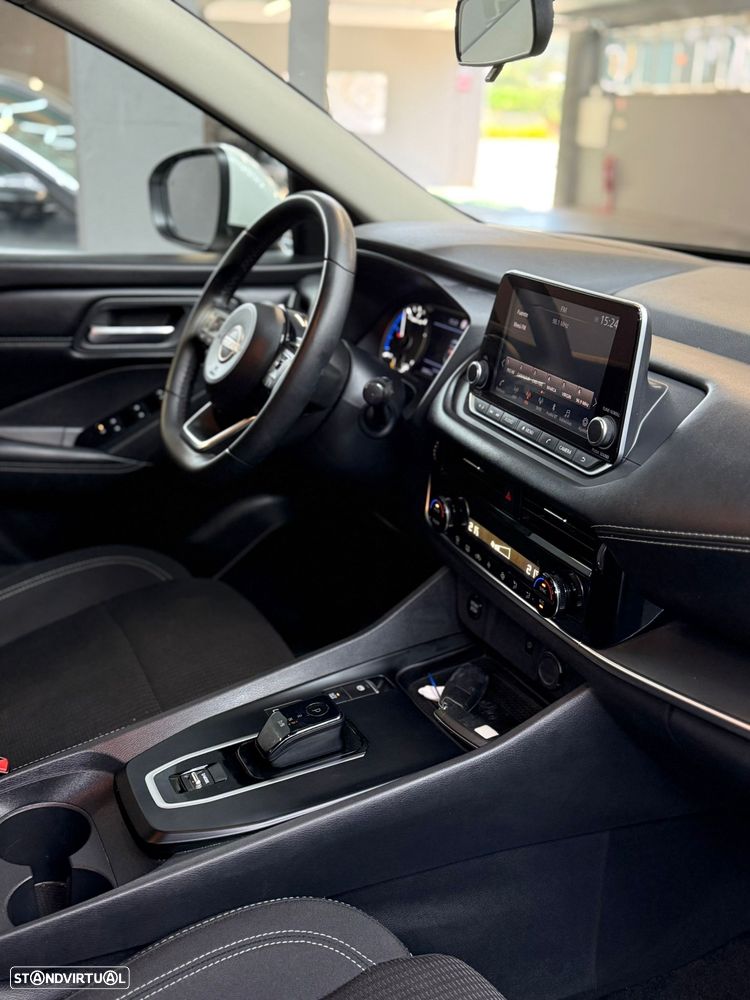 Nissan Qashqai +2 - 21