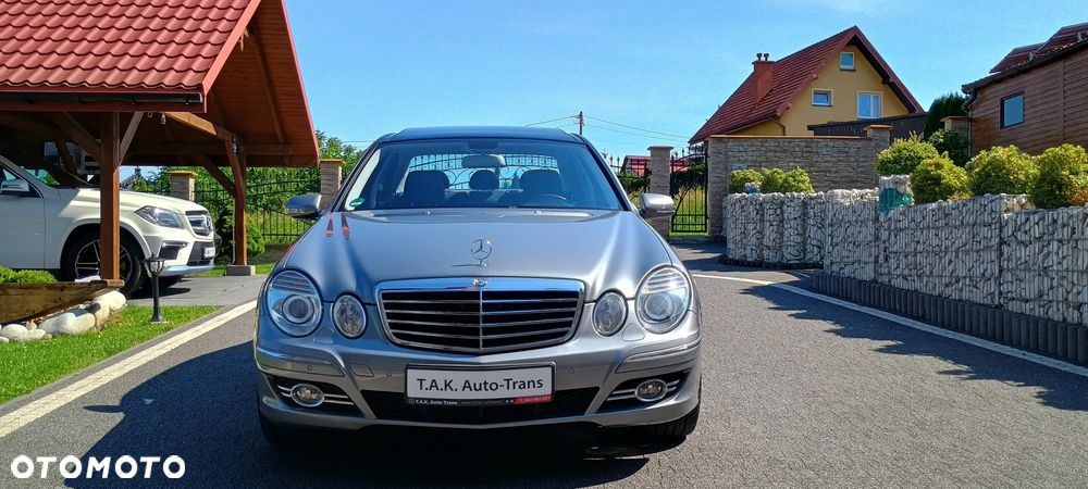 Mercedes-Benz Klasa E 300 BLUETEC Avantgarde - 3