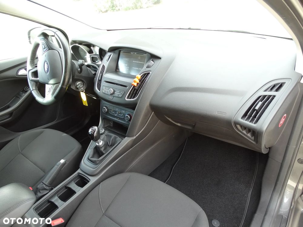 Ford Focus 1.0 EcoBoost Edition Start - 30