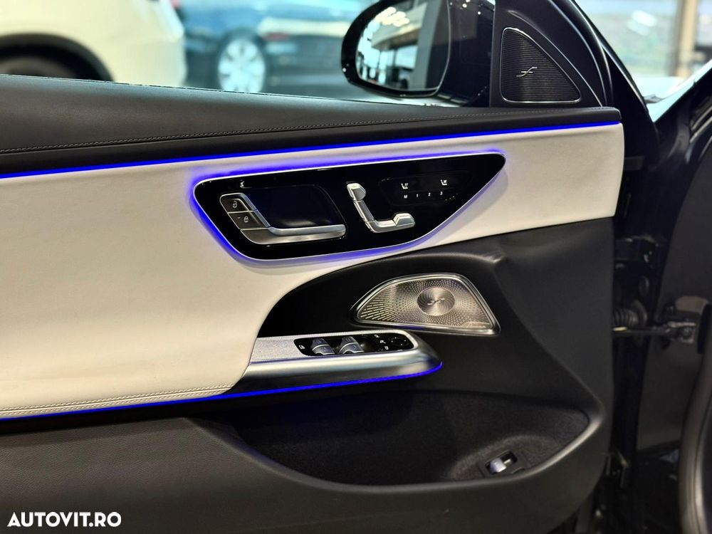 Mercedes-Benz E 300e 4Matic 9G-TRONIC Edition AVANTGARDE - 11