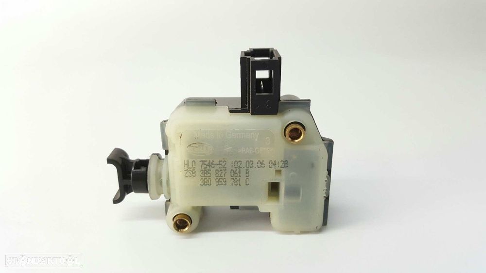 MOTOR FECHO CENTRAL DA MALA VOLKSWAGEN TOUAREG (7LA) V6 - 1