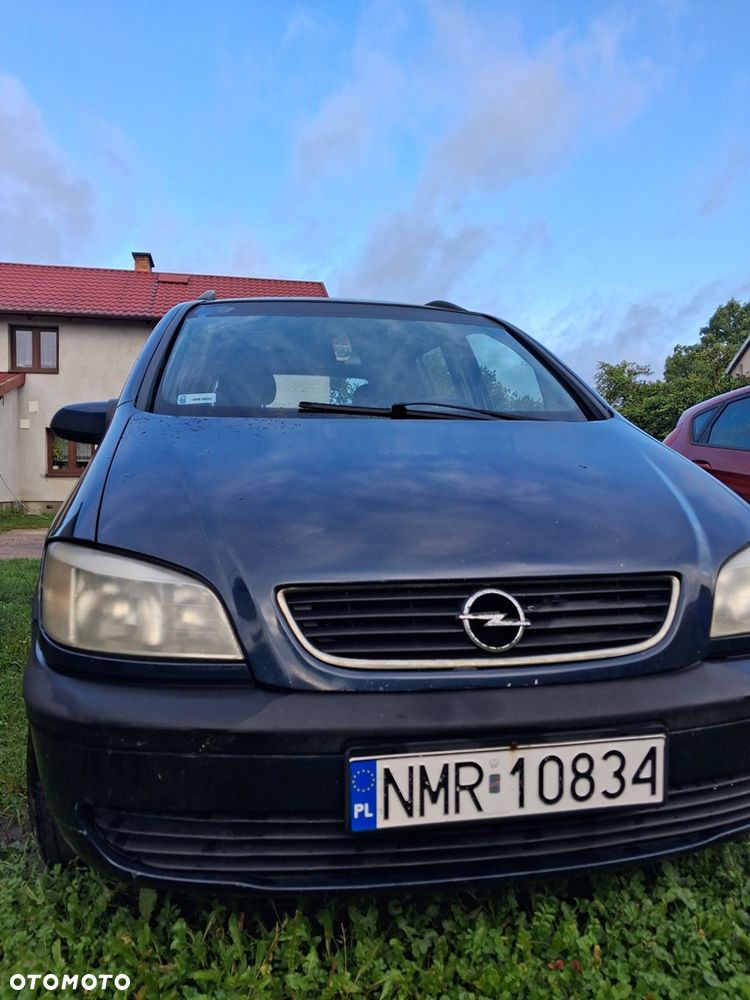 Opel Zafira 1.8 - 2