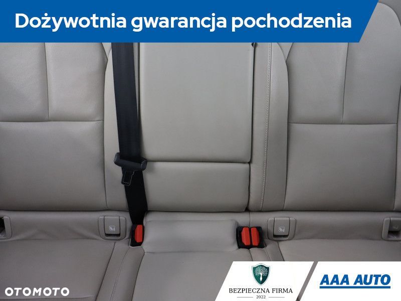 Volvo XC 40 - 12