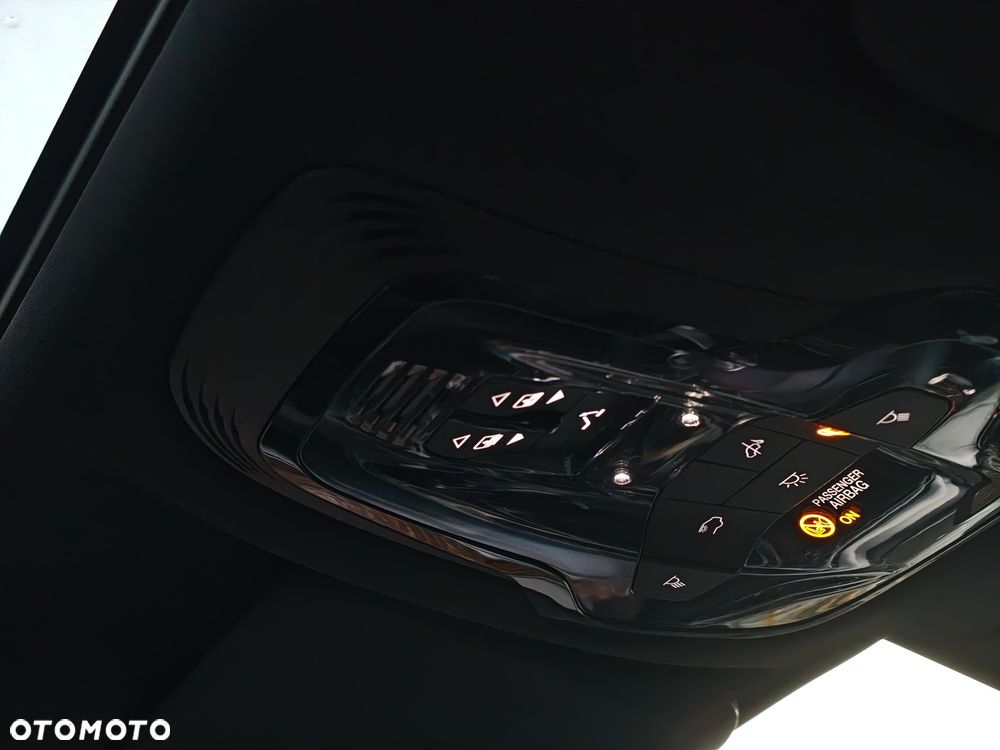 Alfa Romeo Stelvio - 18