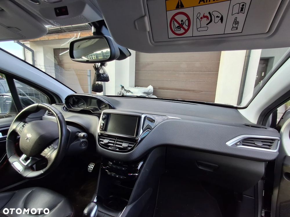 Peugeot 208 PureTech 110 Stop & Start Tech Edition - 8