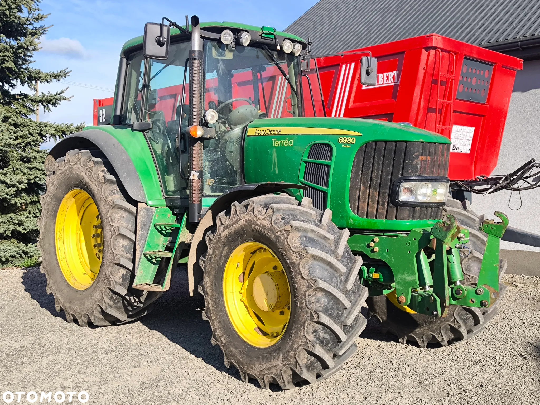 John Deere 6930 - 8