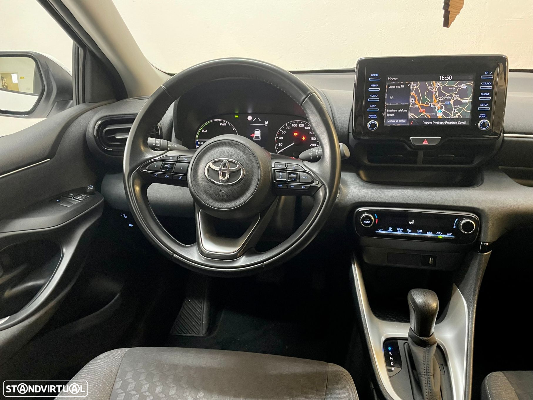 Toyota Yaris 1.5 HDF Exclusive - 14