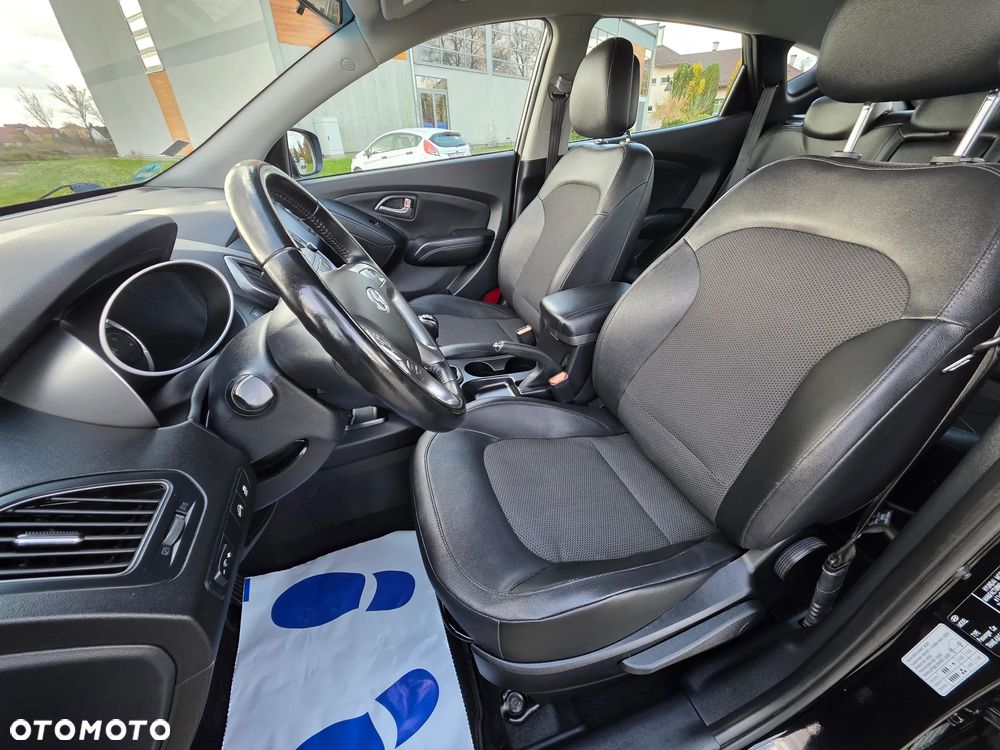 Hyundai ix35 1.7 CRDi 2WD Fifa World Cup Edition - 26