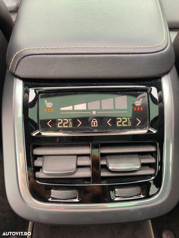 Volvo V60 D4 Geartronic R-Design - 11