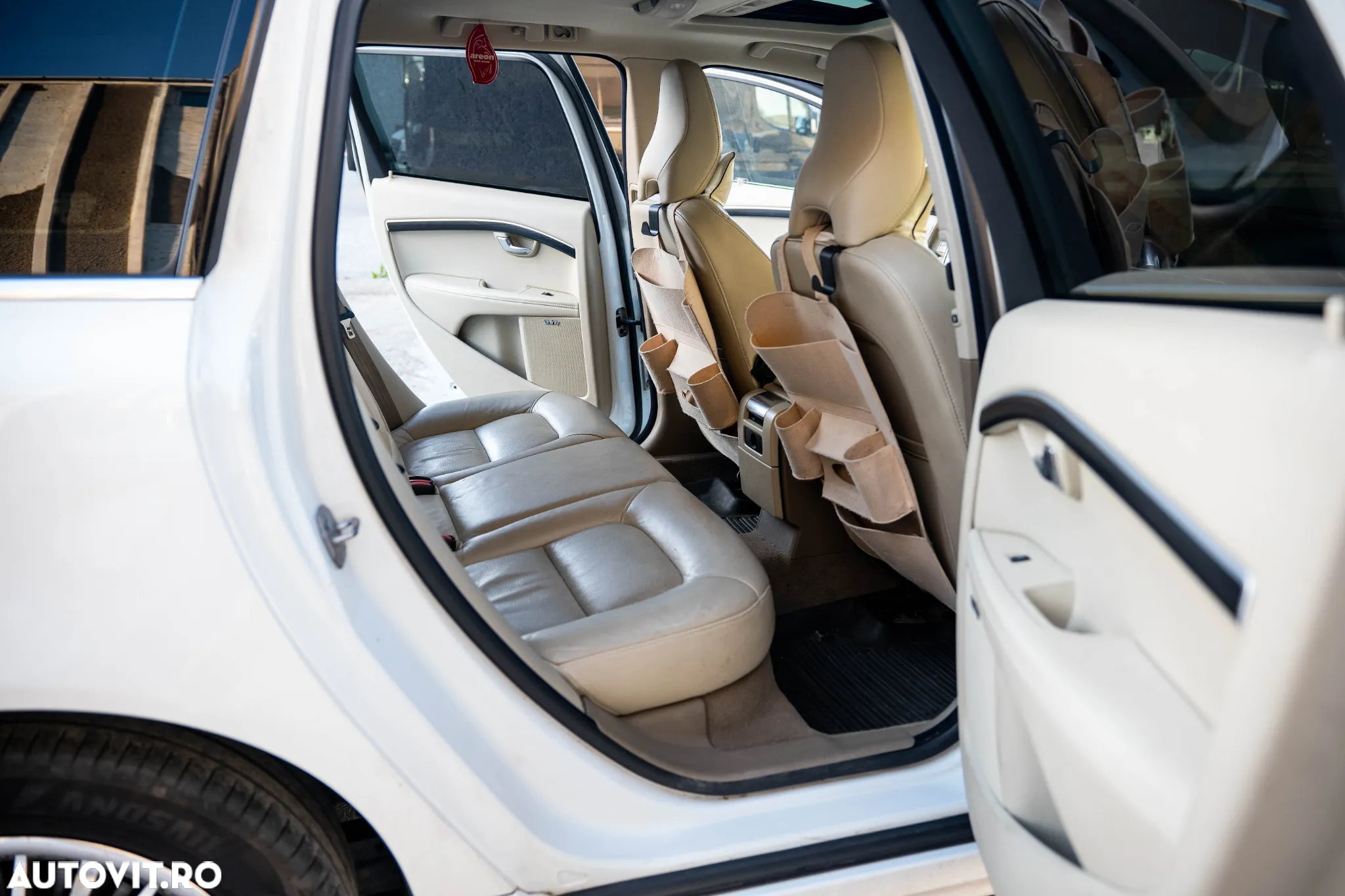 Volvo V70 D2 Geartronic Powershift Edition - 10