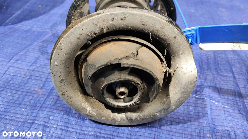 ZWROTNICA PIASTA AMORTYZATOR SPRĘŻYNA MCPERSON PRAWY PRZÓD KOMPLET 311404 824903002484 6764444 BMW E90 E91 E92 E93 3.0D - 8